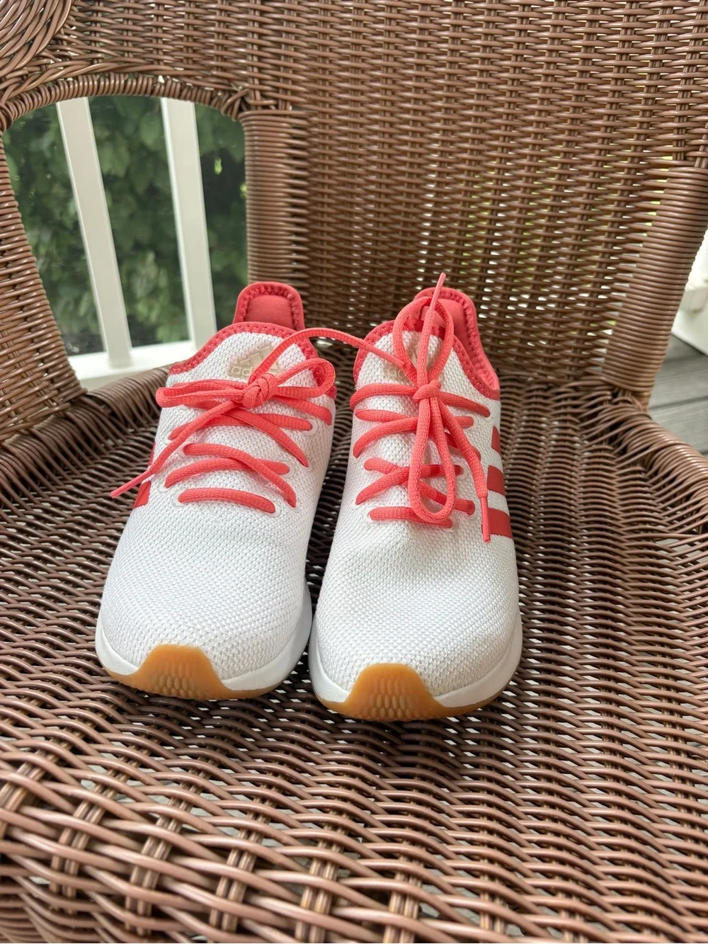 Adidas Women’s Cloudfoam Pure Athletic Sneakers. Size 6.5 (white/coral/grey)